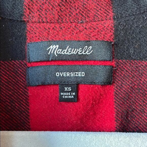 Madewell Buffalo Plaid Red and Black Button-Up Flannel - Picture 4 of 5